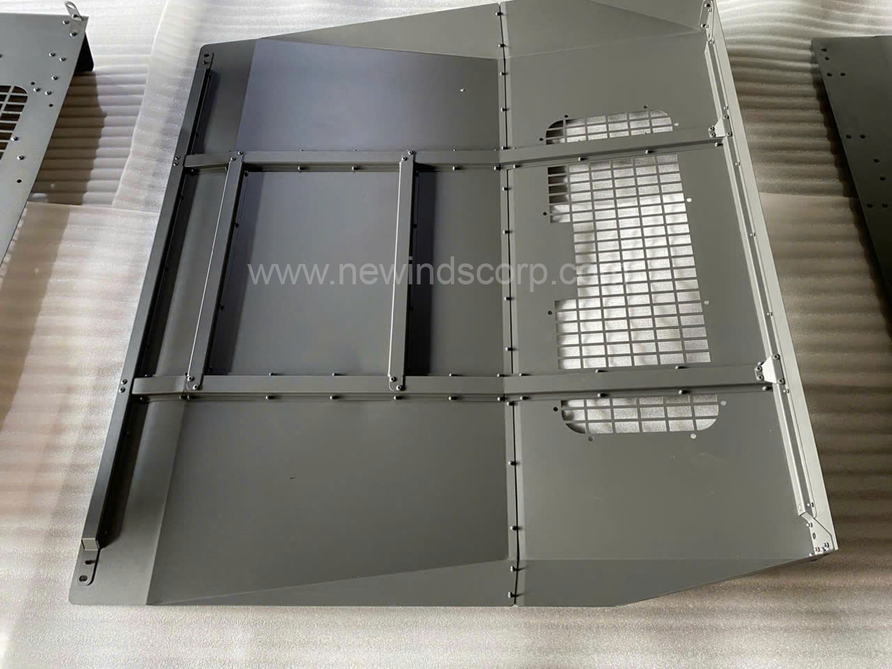 steel partition cover