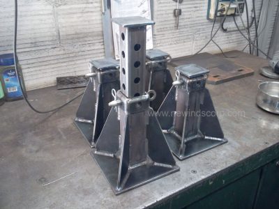 End-Brackets-1