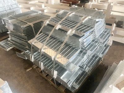 Steel gratings